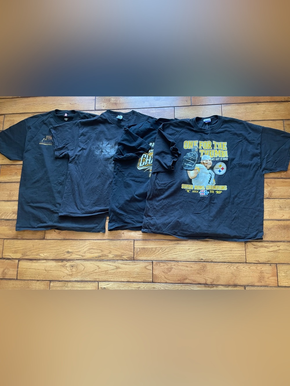 NFL vintage Pittsburgh Steelers mens Short Sleeve Graphic Tees